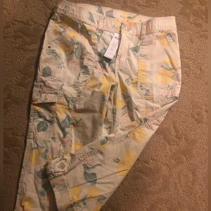 NEW! Chico summer Cargo pants size 0